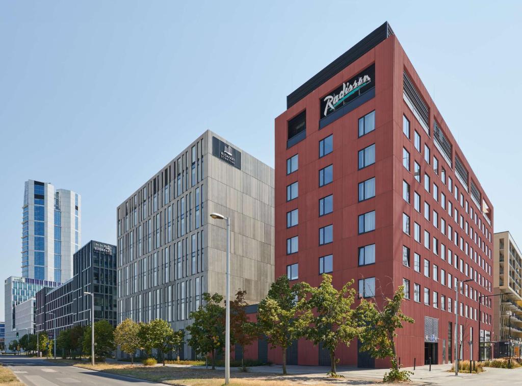 Radisson 1